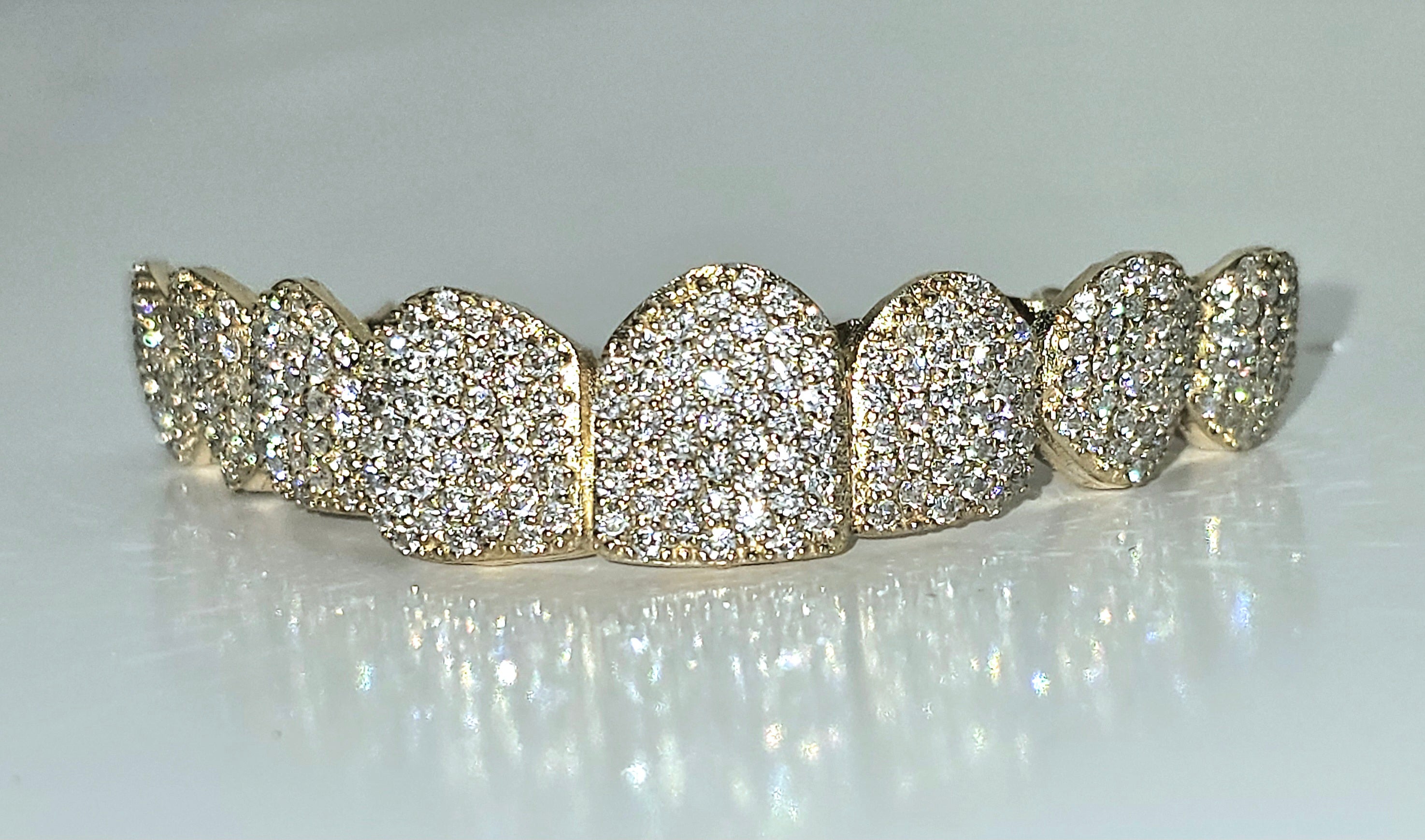 10k VVs Lab Grown Diamonds Iced Out Grillz - DQ1004