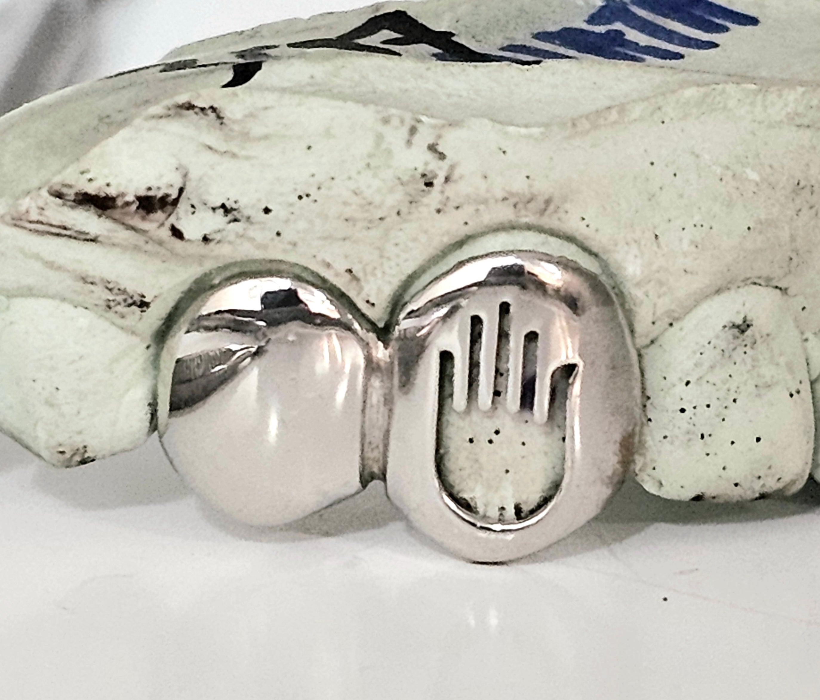 Open Face Heart Grillz Top 2 pc DQ1023