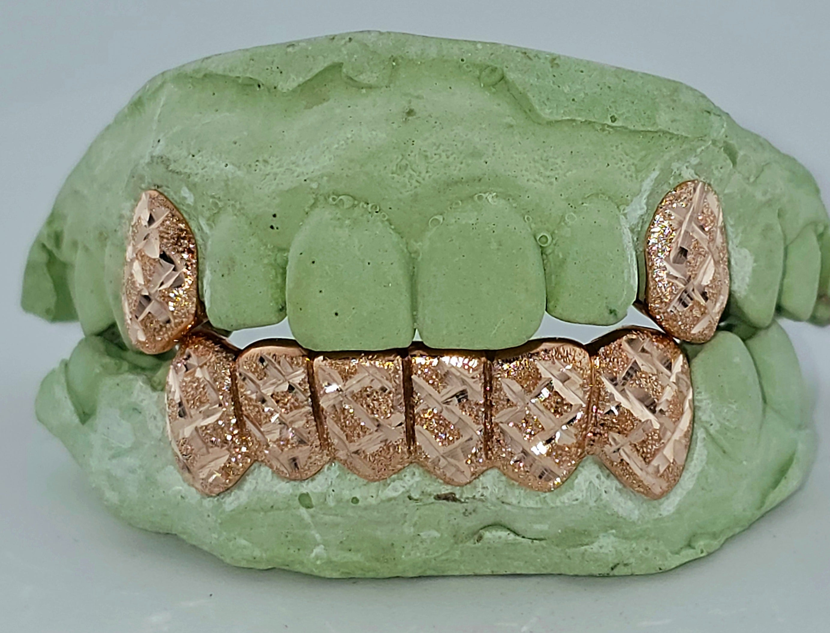 Diamond Dust - Diamond Cut Gold Grillz - DQ1012