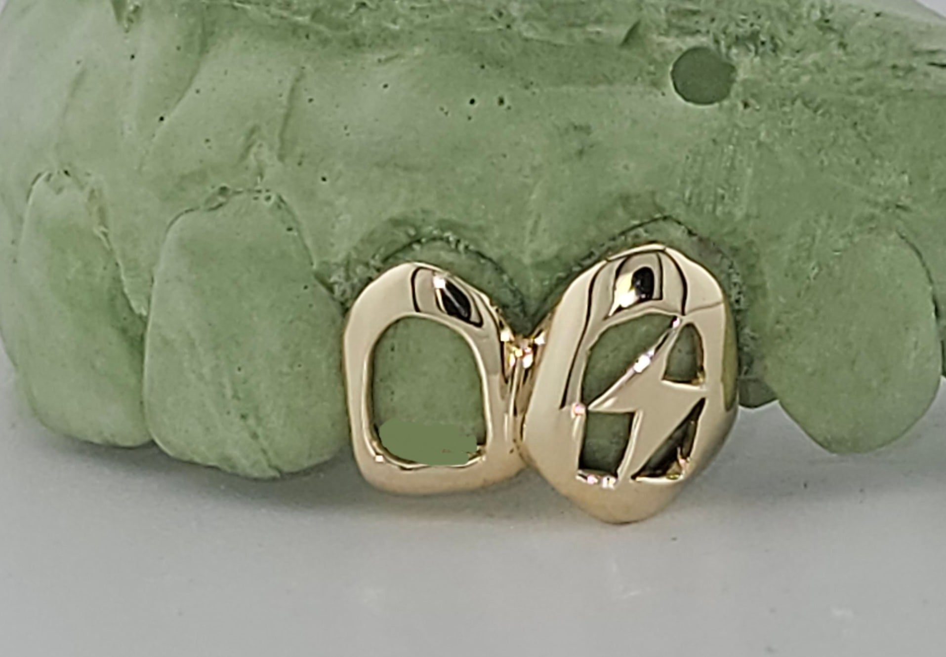 Open Face Heart Grillz Top 2 pc DQ1023