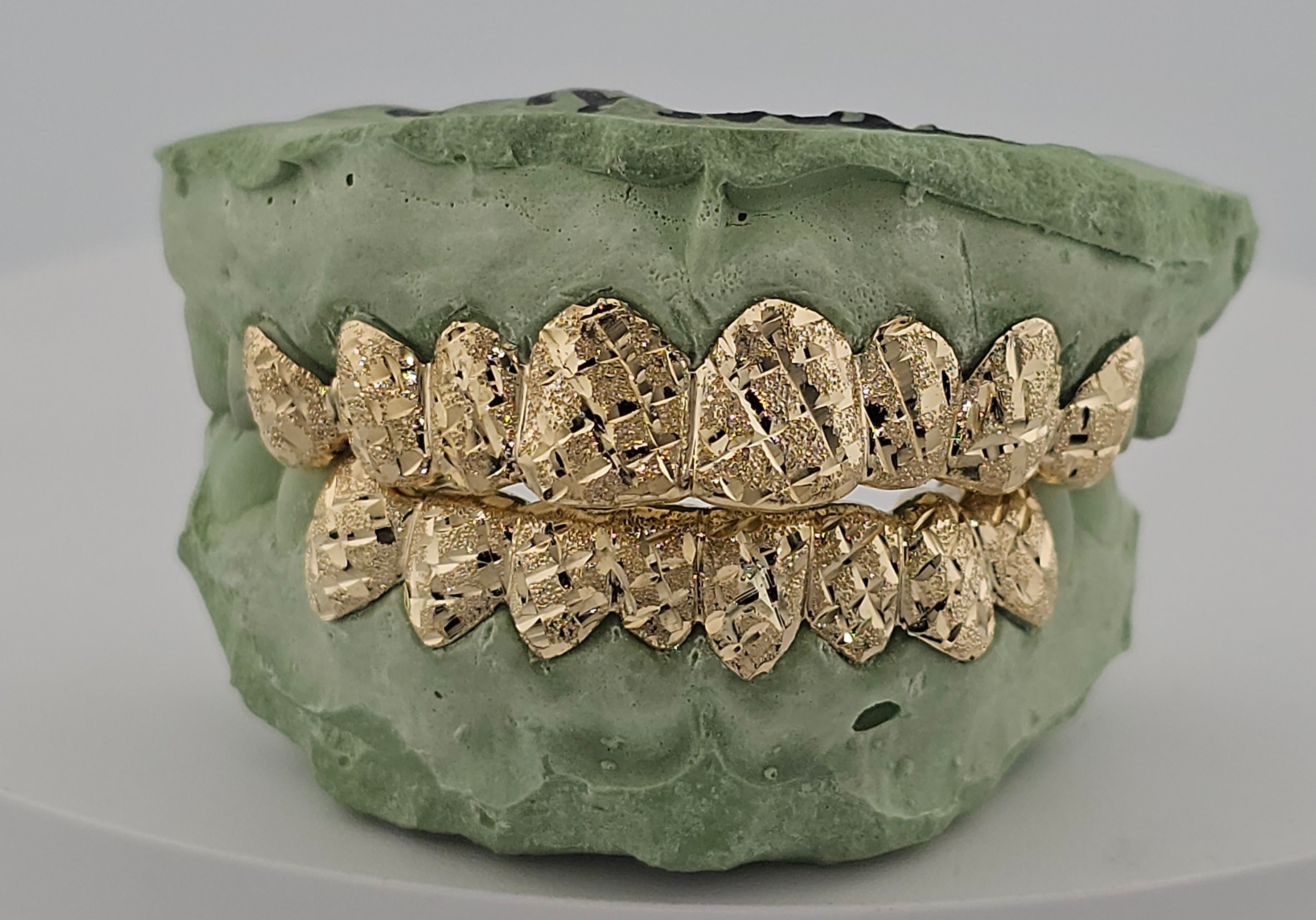 Sterling Silver Diamond Cut Grillz DQ1047