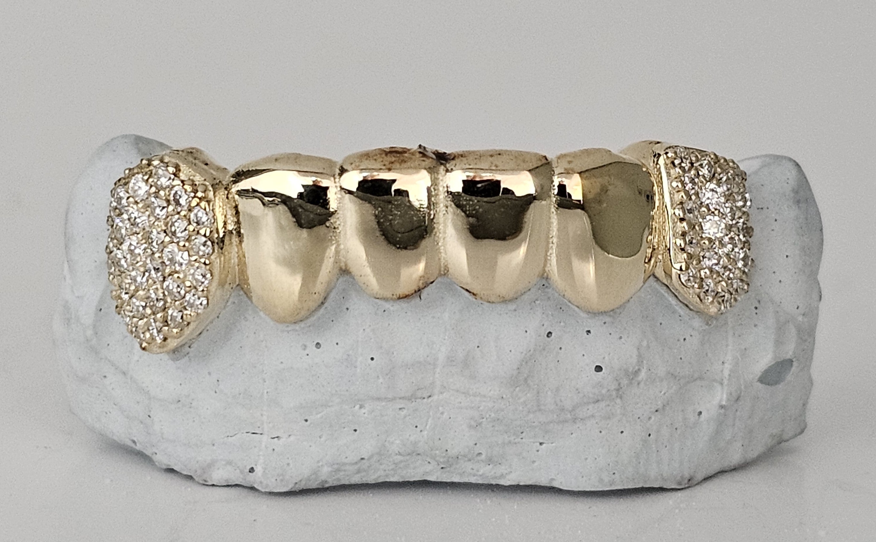 4 Solid | 2 Iced Moissanite | Stirling Silver DQ1046