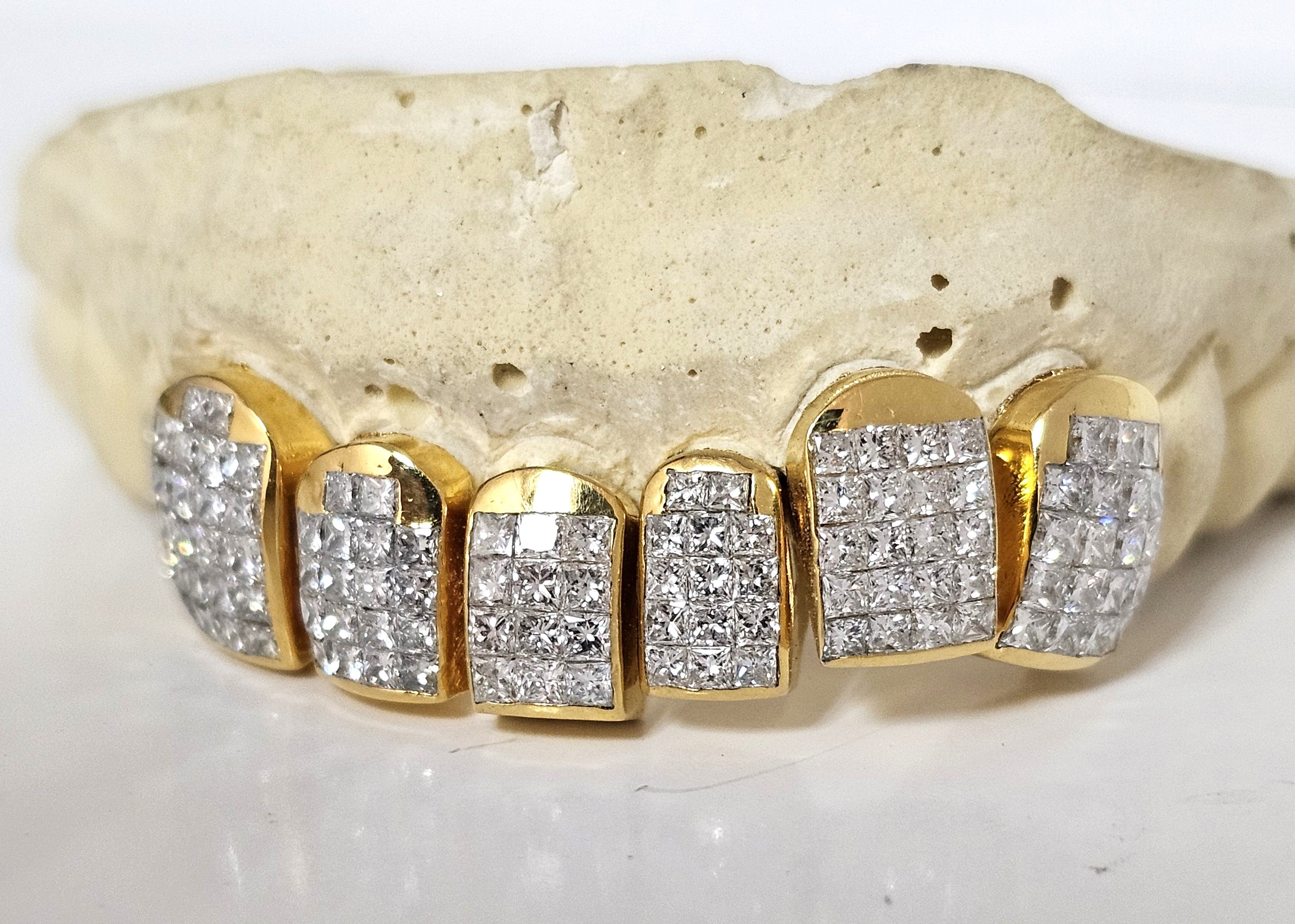 Princess Cut Invisible Set, VVs Quality - DQ1003