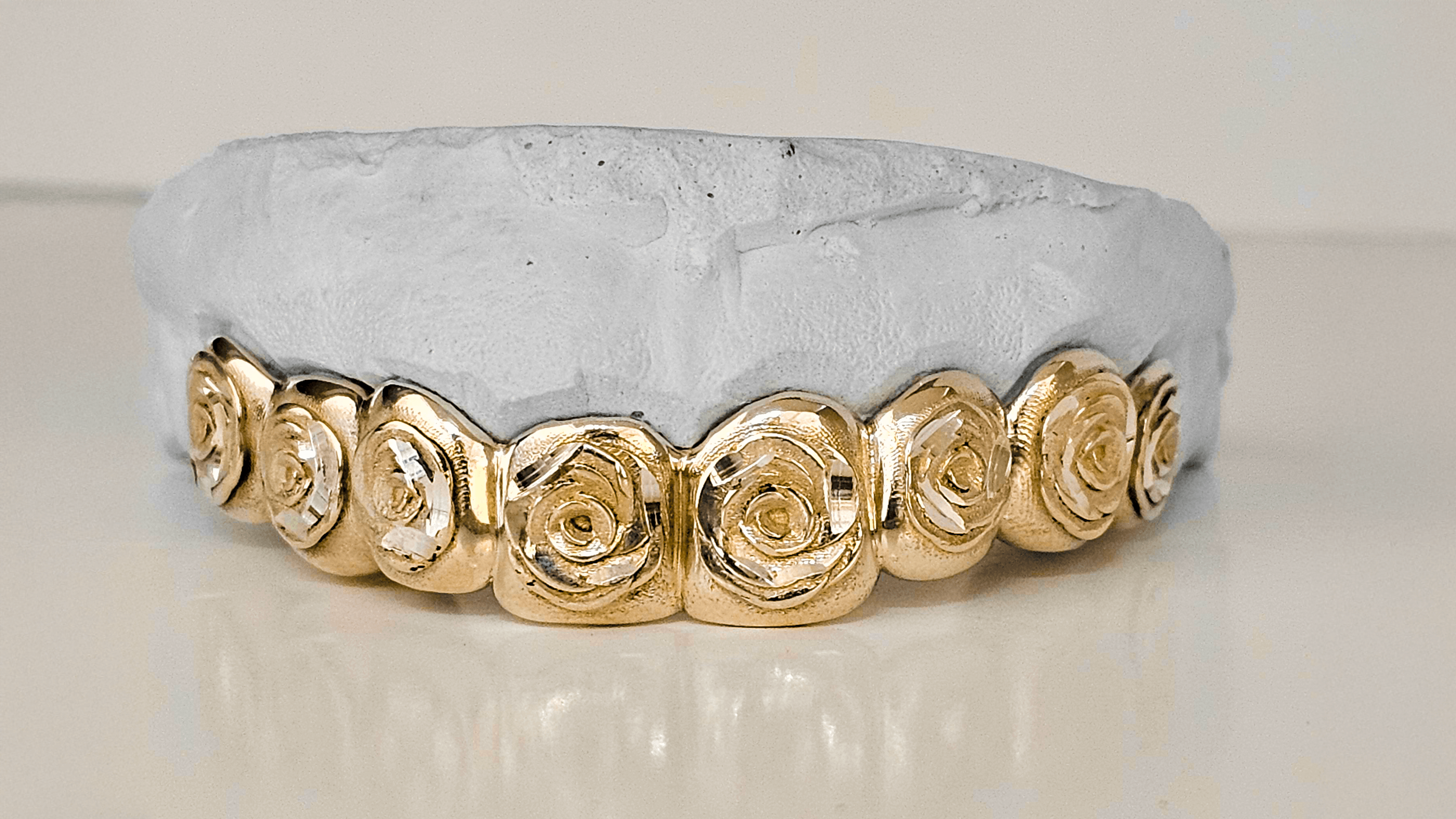 Rose Grillz Top 8 pc - Gold Teeth America