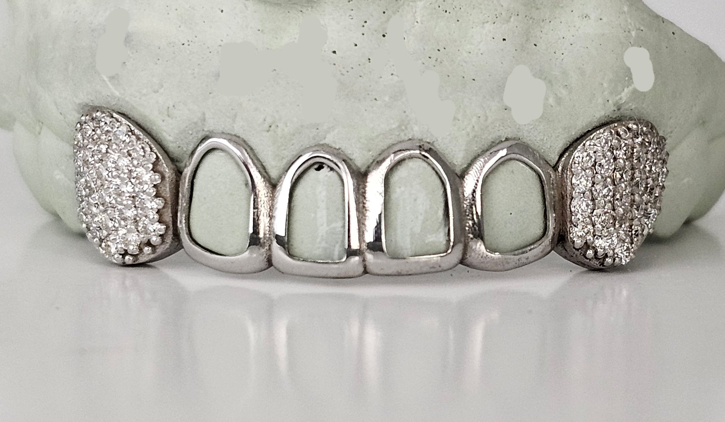 4 Solid | 2 Iced Moissanite | Stirling Silver DQ1046
