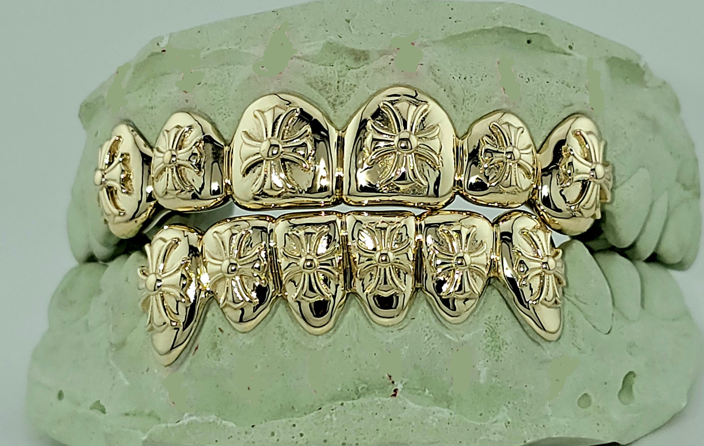 Chrome Hearts Theme Gold Grillz - DQ1998G