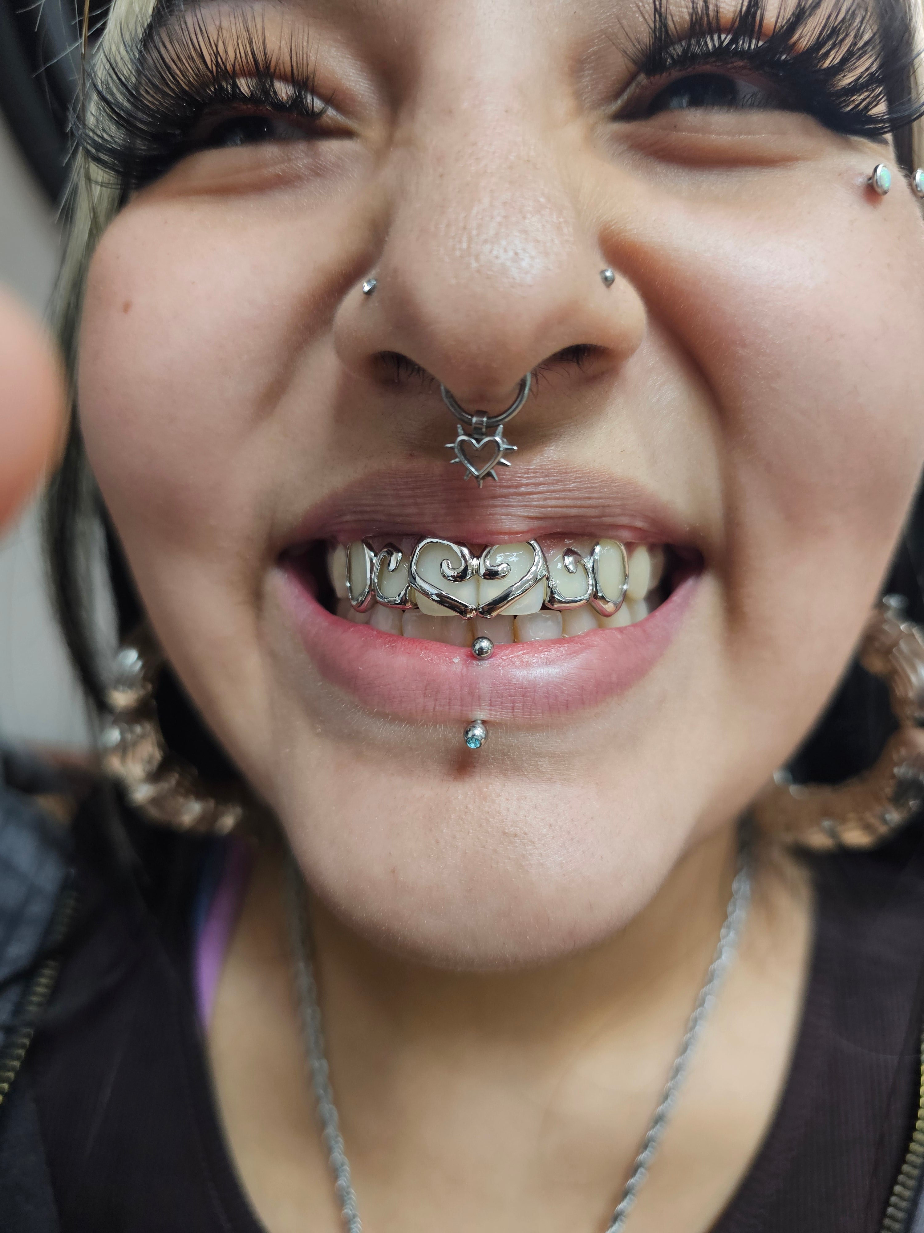 Freestyle Scroll Design