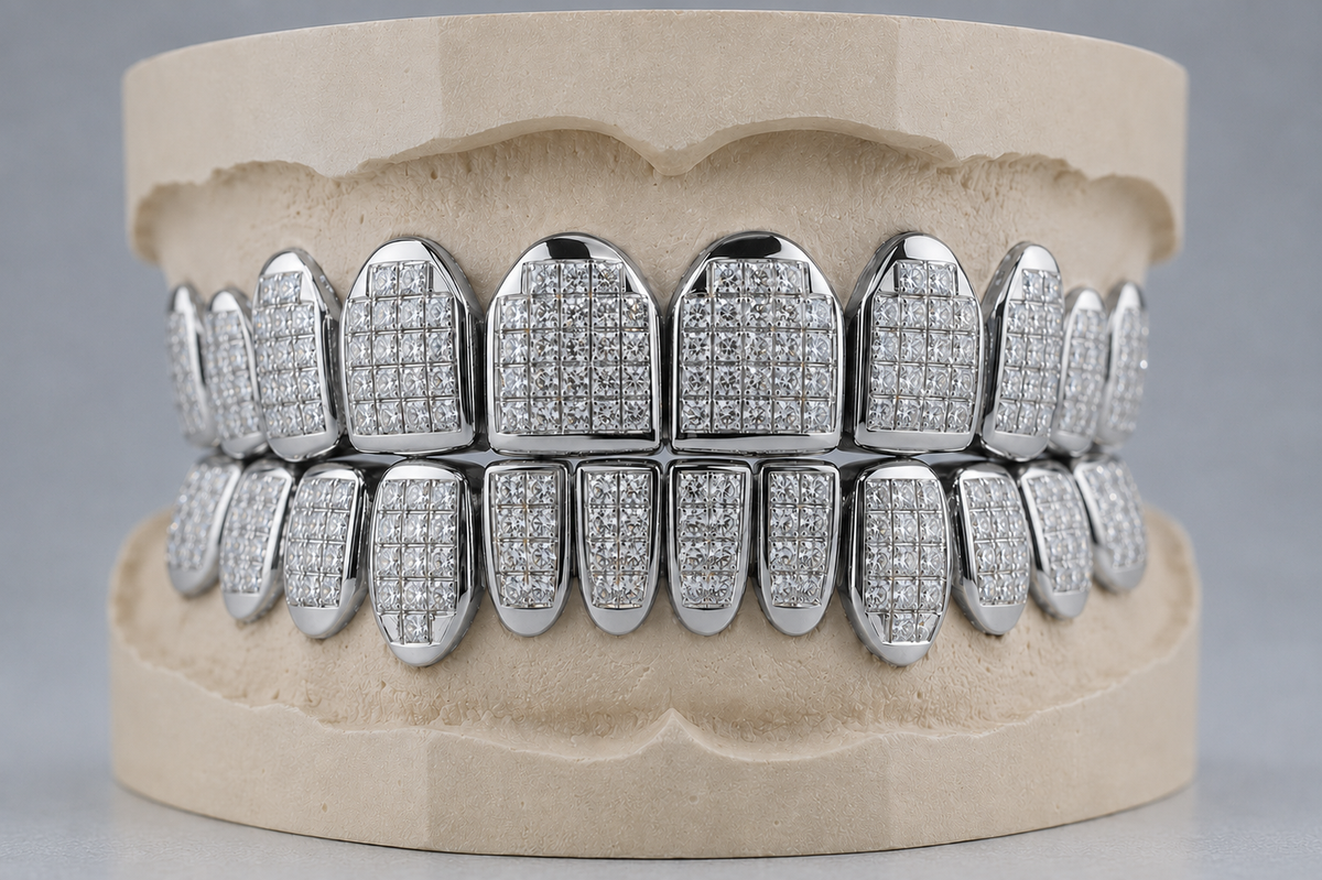 Princess Cut Invisible Set, VVs Quality - DQ1003
