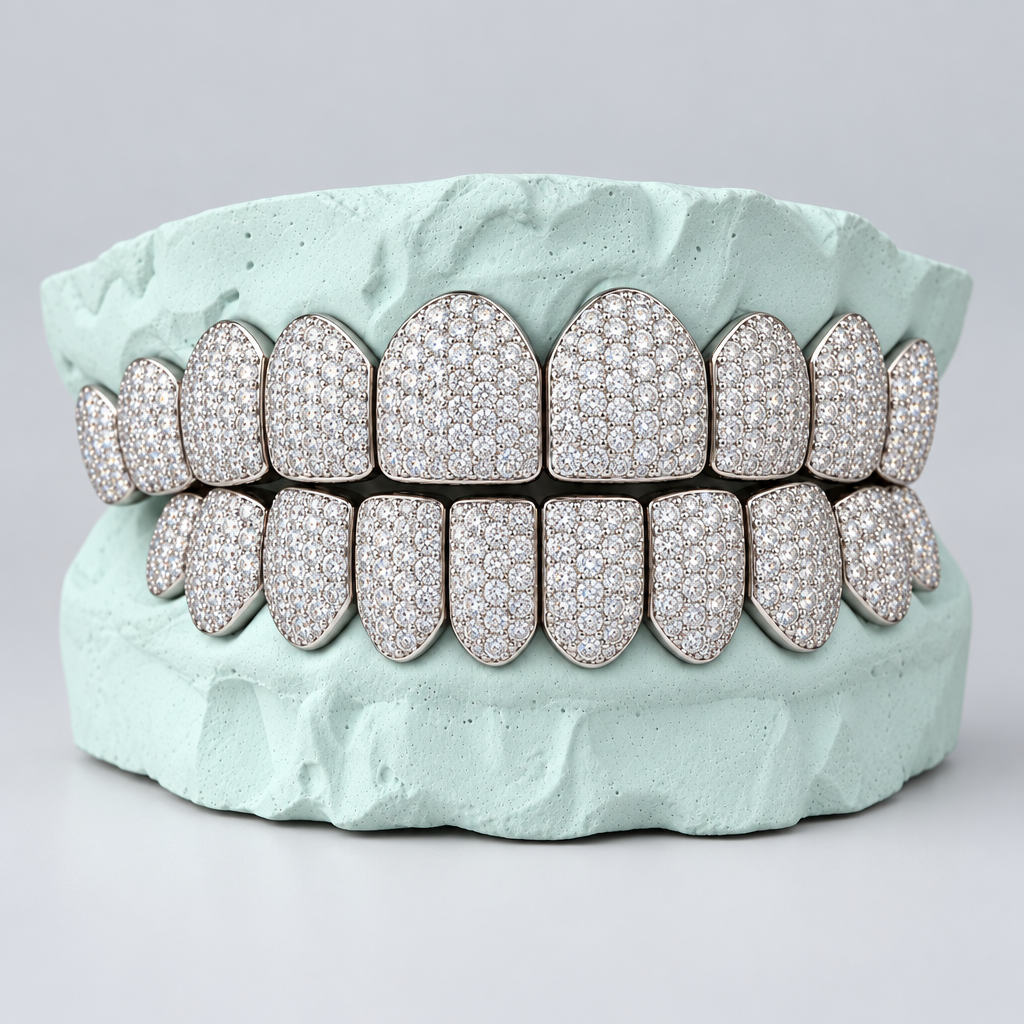 VVs Lab Grown Diamonds Iced Out Grillz - DQ1004