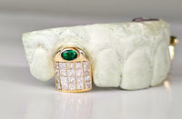Diamond with Emerald , Invisible Set VVS Quality DQ1034