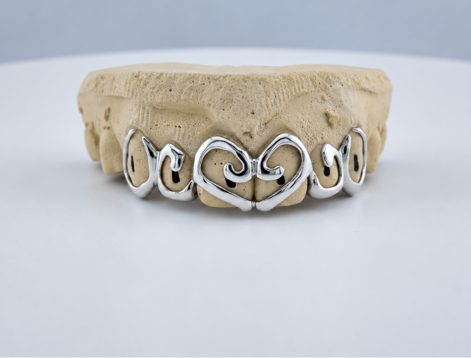 Freestyle Scroll Design
