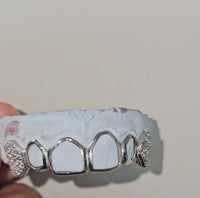Studded Fangs Grillz DQ1035