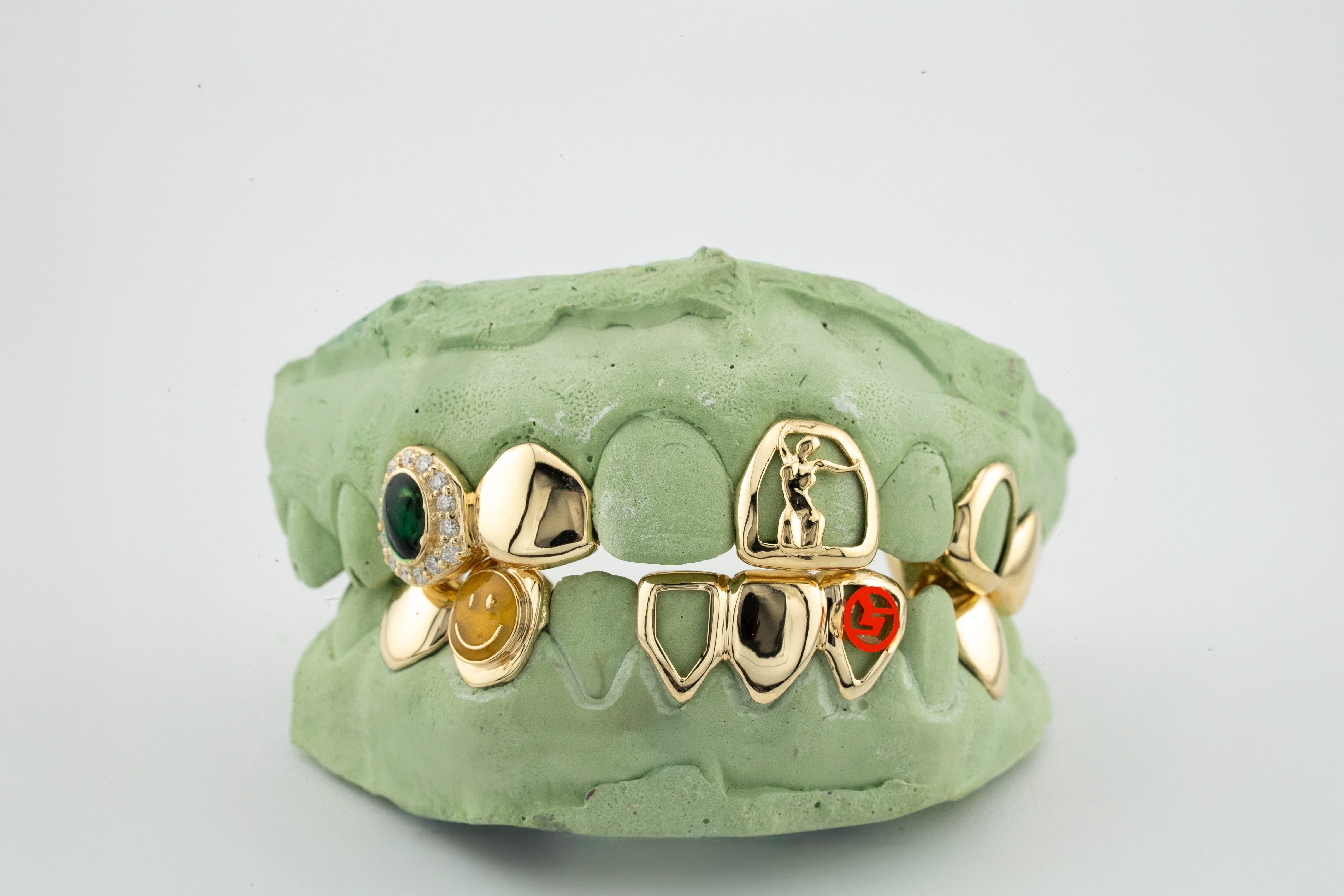 Flawless Queen Grillz